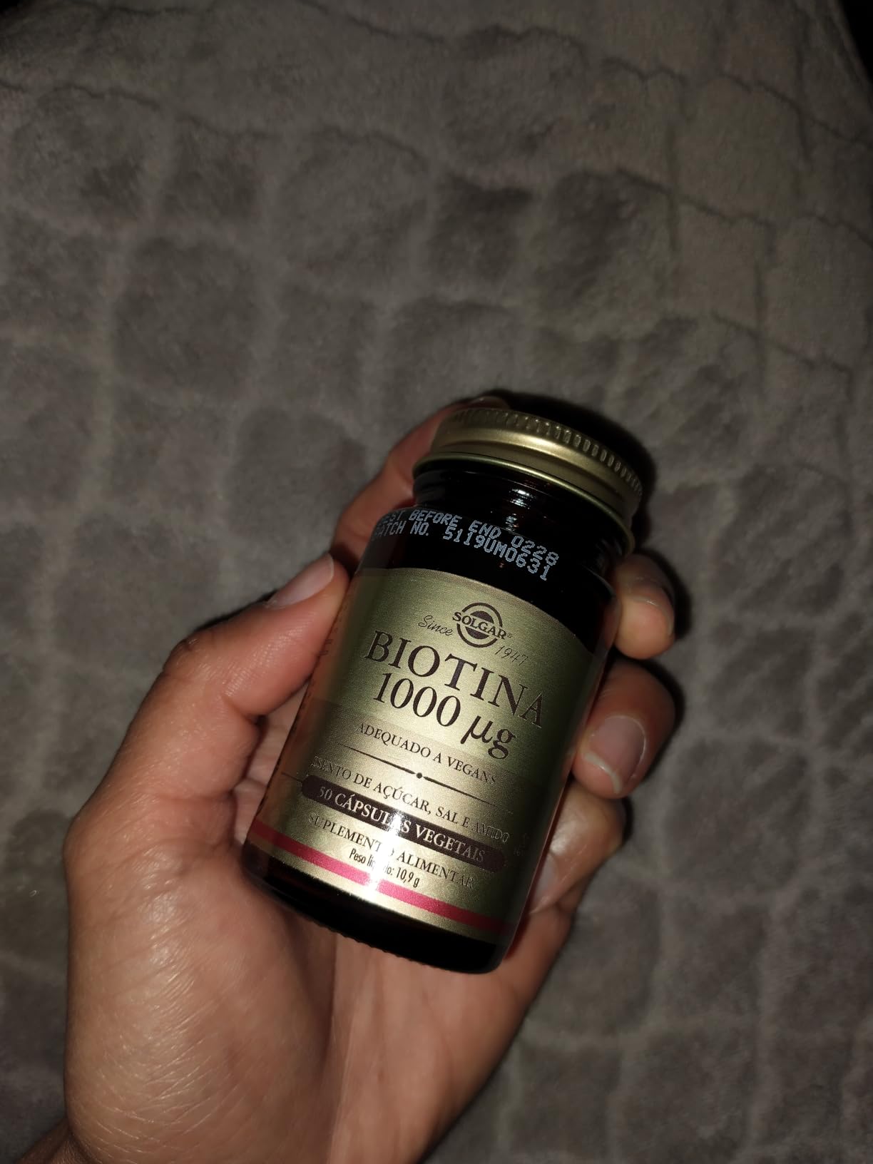 Se nota en uñas y piel
